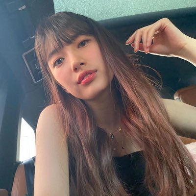 yannie 🦄's profile picture