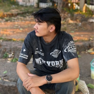 Tok rungsuriya's profile picture