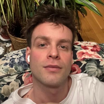 Kacper 🪄's profile picture