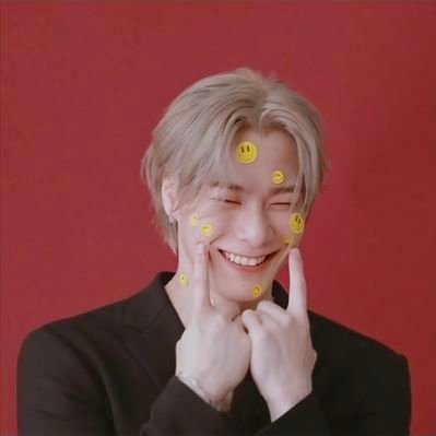 moonpika0126's profile picture
