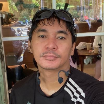 andi's profile picture
