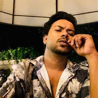 madush kolla( ශ්‍රී ලංකන් කලු සෙක්සි පොල්ල )'s profile picture