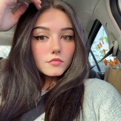 🖤🕷️Goddess Raven🕸️🖤's profile picture