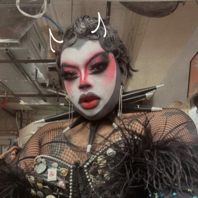 Jaharia's profile picture