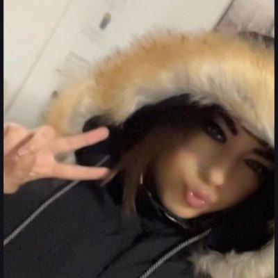 SarahBella44719's profile picture