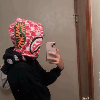 emkayy210's profile picture