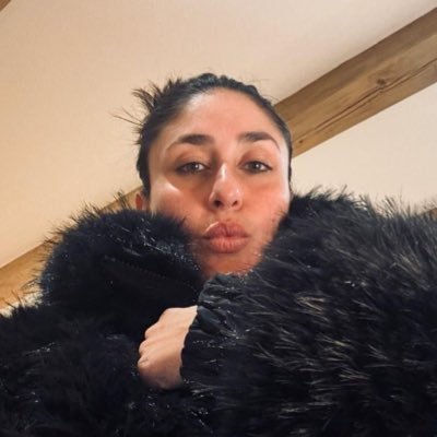 hourlykareena's profile picture