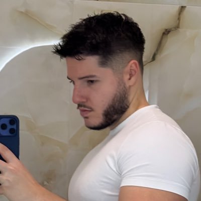 KlausEsc33's profile picture