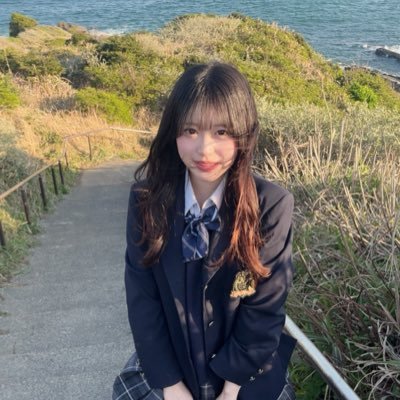 綾's profile picture