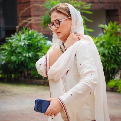 Azma Zahid Bokhari's profile picture