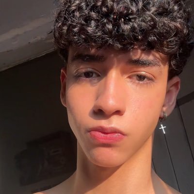 eaedenis_'s profile picture