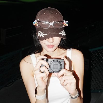M's profile picture