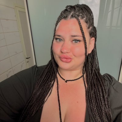 Maya Lee's profile picture