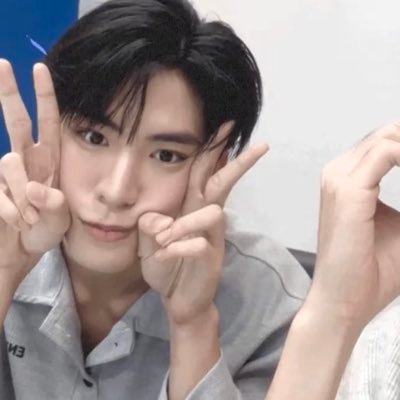 error's profile picture