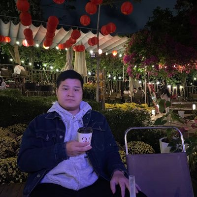Bình's profile picture