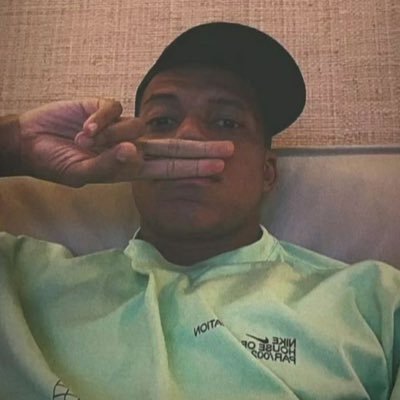rose's profile picture
