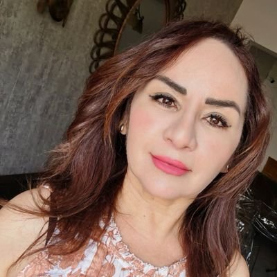 AguedaBarojas's profile picture