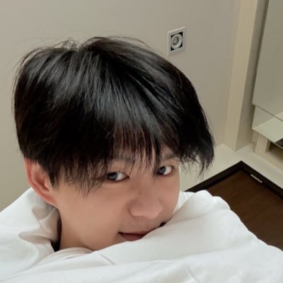ต้นฝ้า's profile picture