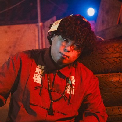 uemubass's profile picture