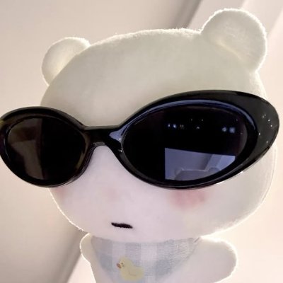 rz's profile picture