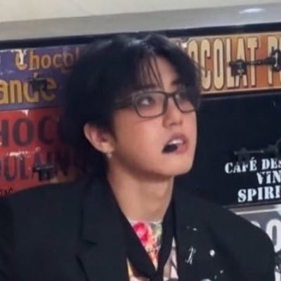 juleeaaaaaaaa's profile picture