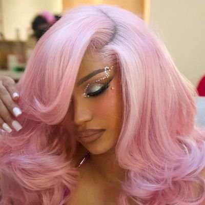 cardi_moneybag's profile picture