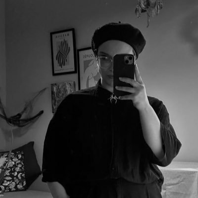 nisaaknsz's profile picture