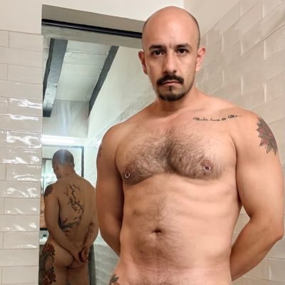 Eduh Bear's profile picture