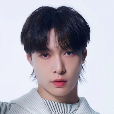 L0VELAYIXING's profile picture