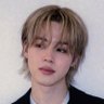 andy⁷ is seeing bts's profile picture