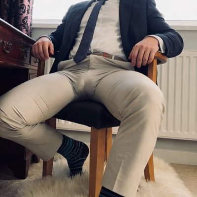 SuitManDaddy's profile picture