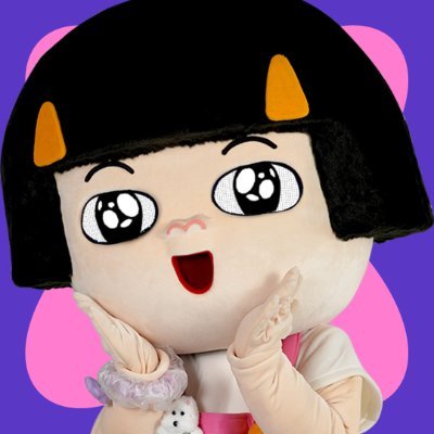 NooHin_Official's profile picture