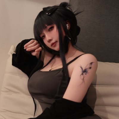 小和甜酒's profile picture