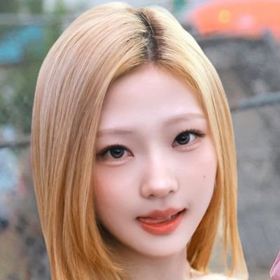 stella kim's profile picture