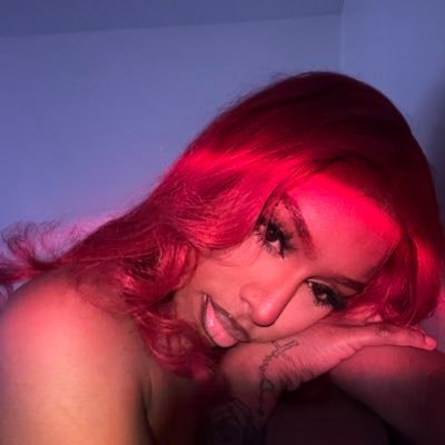 b e i 🌙's profile picture