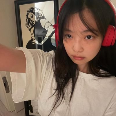 𝐣𝐣𝐫𝐥𝐬`'s profile picture
