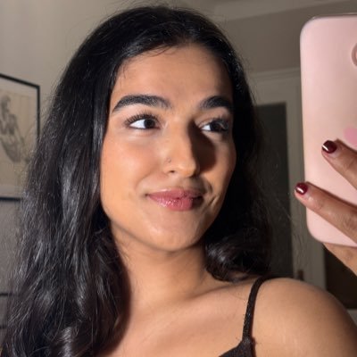 Elaheenaaz's profile picture