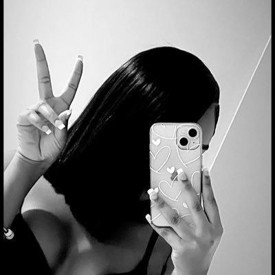 welovemamipussc's profile picture