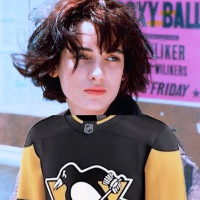 shekeepsmeburn's profile picture