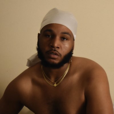 theegoldenpapi's profile picture