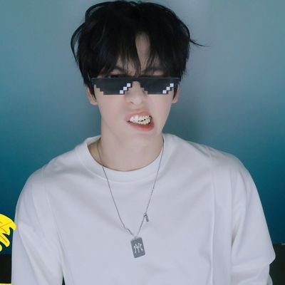 7th Year: LYLY⛓️🖤🔥's profile picture