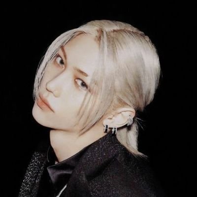 Aine's skz⋆'s profile picture