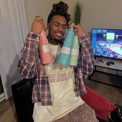 lifeofwann's profile picture