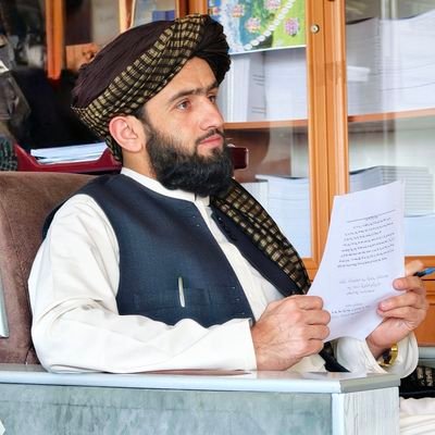 (عـابــد) (abid)'s profile picture