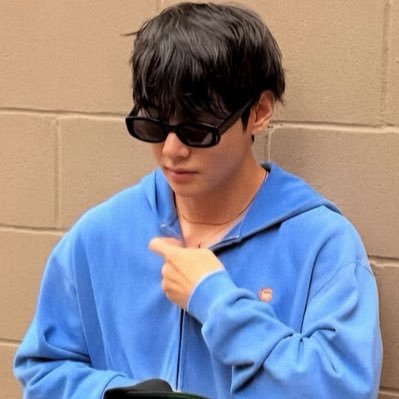 wnterbearv's profile picture