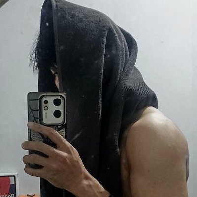 z_stuckwith1926's profile picture