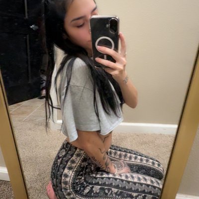 Goddessmarz1's profile picture