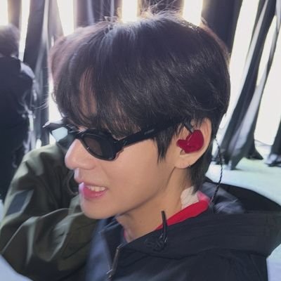 h • 13TS's profile picture