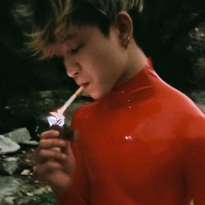 昧's profile picture