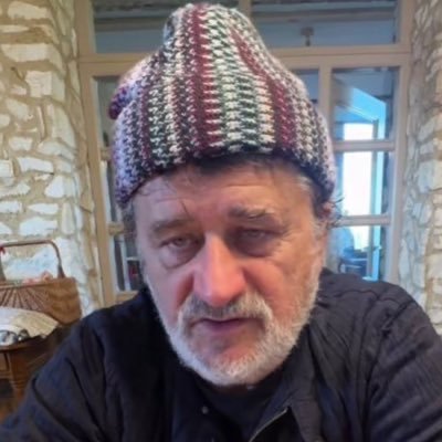 grandeblacharz's profile picture